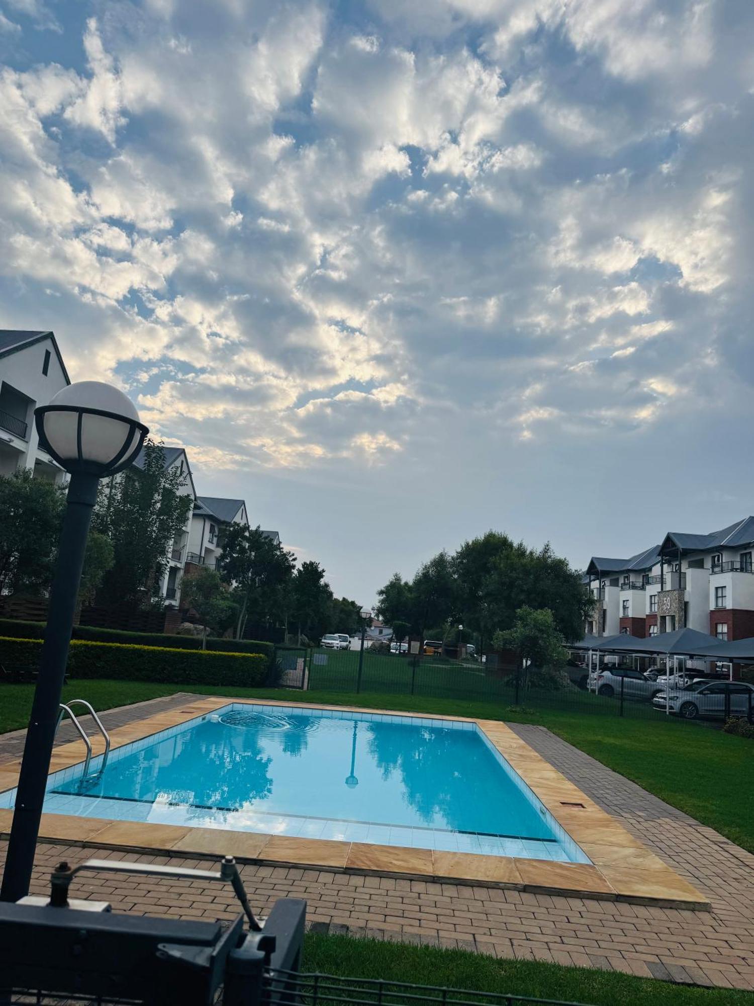 Jmm Investments 2 Bedroom *