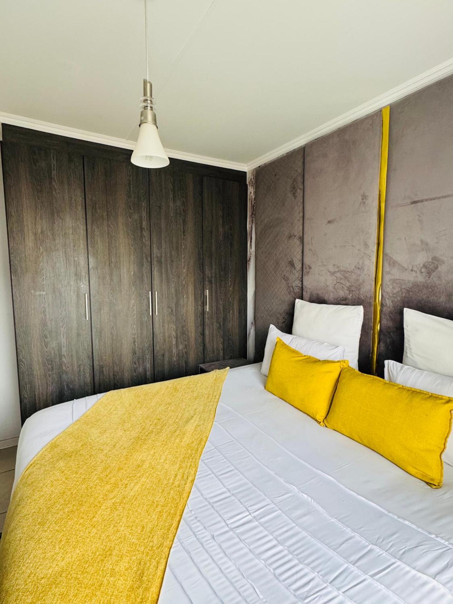 Apartment Jmm Investments 2 Bedroom